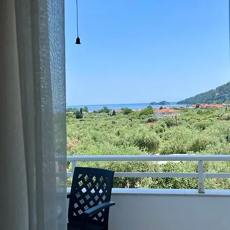 호텔 Achillion