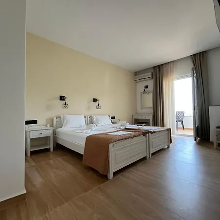 Achillion 3*