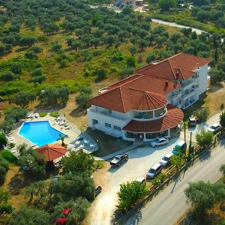 Achillion 3*